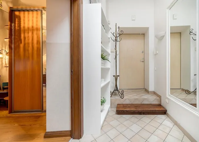 Διαμέρισμα Old Town Traku Street *