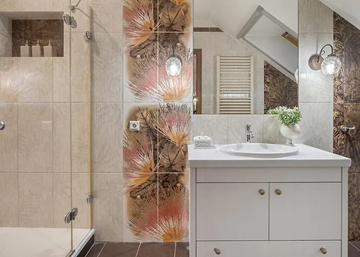 Old Town Traku Street